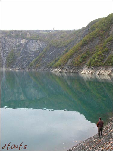 Lac de barrage du Monteynard-Avignonet (Isre - 38) / Pche : truite, brochet, perche, poisson blanc